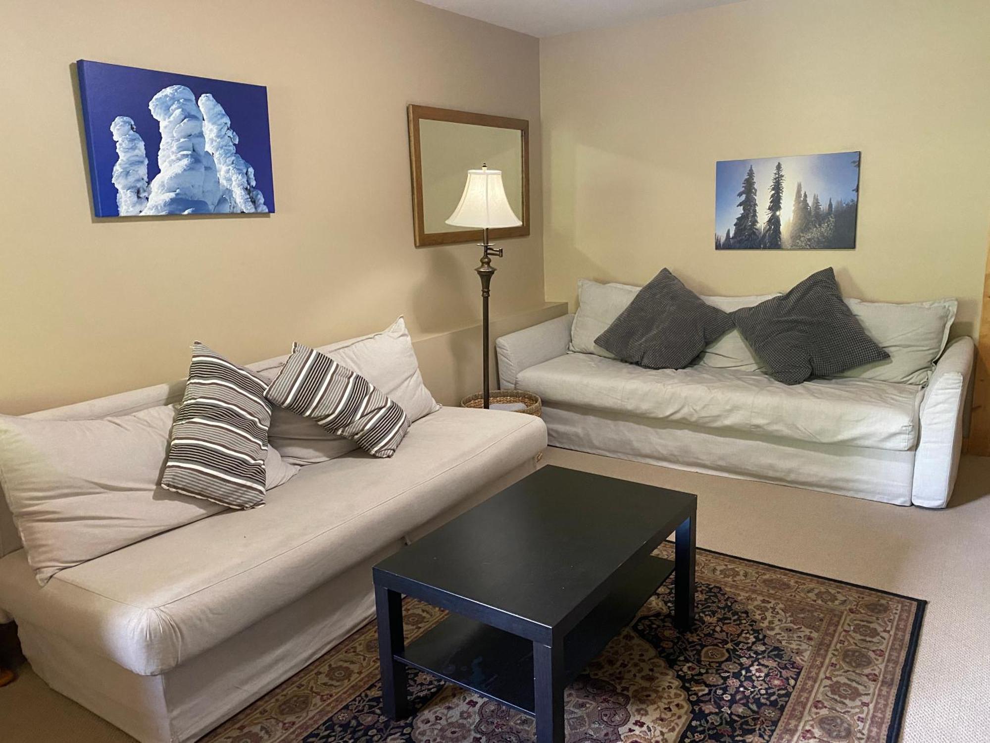 Morrisey Chalet At Sun Peaks Zewnętrze zdjęcie